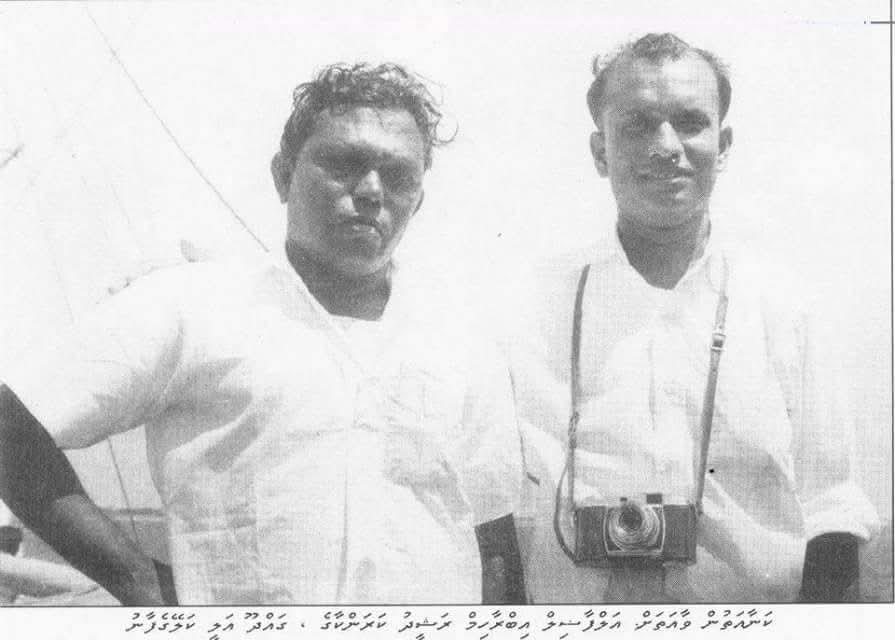 ދެކުނަށް ކުރެވުނު ދަތުރުގެ ތެރެއިން